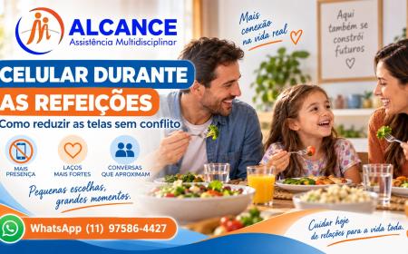 Celular durante as refeições: como as telas podem afetar a alimentação infantil